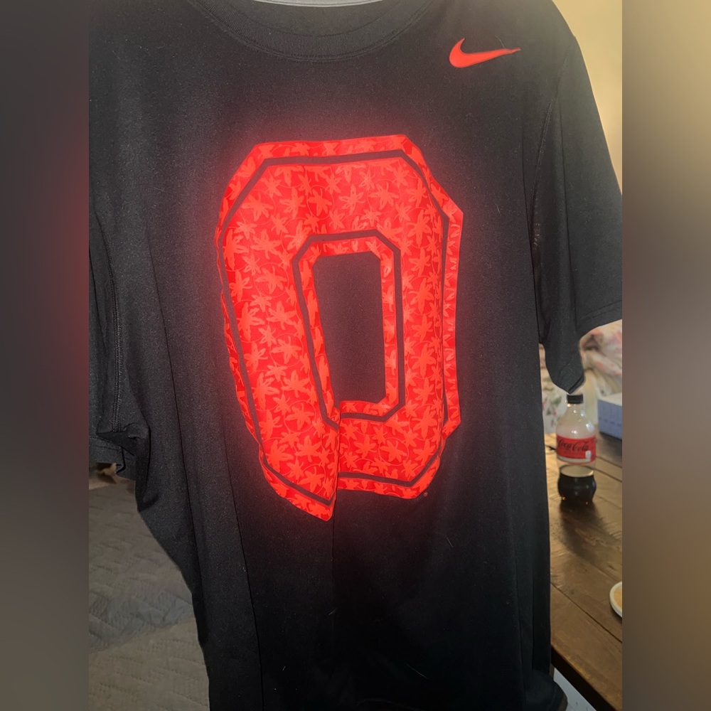 Nike Black and Red Graphic T-Shirt Ohio State